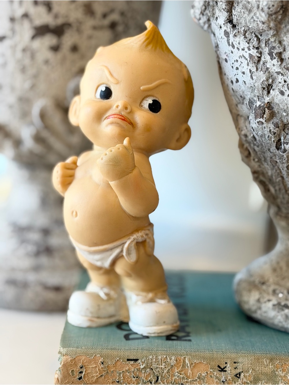 Vintage 1950s Rubber Pouting Kewpie Style Doll. Display Case | Nursery Kitschy
